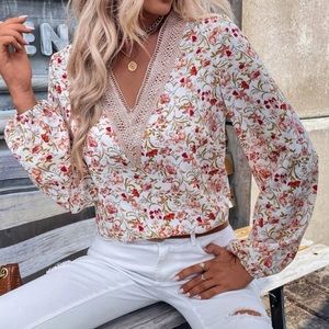 Delilah Wear White Floral V-Neck Lace-Trim Blouse